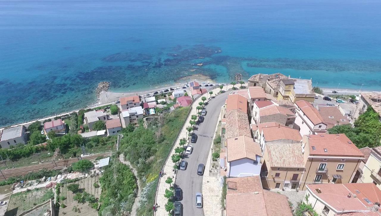 Un Oblo Sul Mare Apartment San Lucido Exterior photo